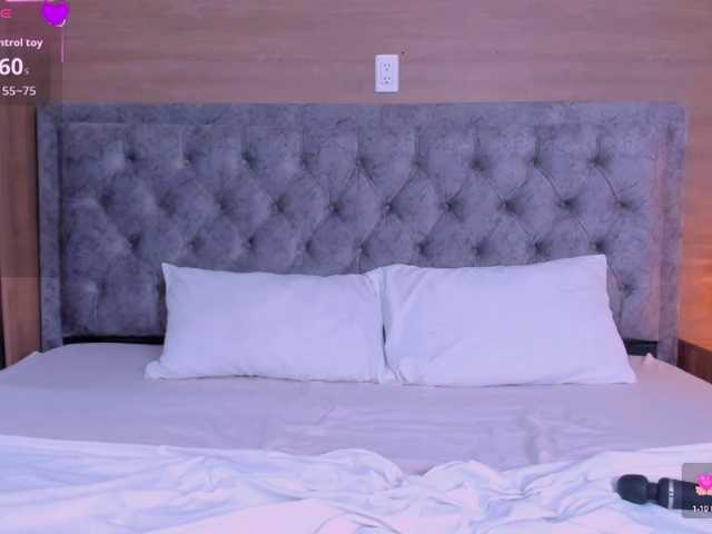 victoria-01 live cam preview