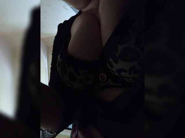 EveHugs webcam