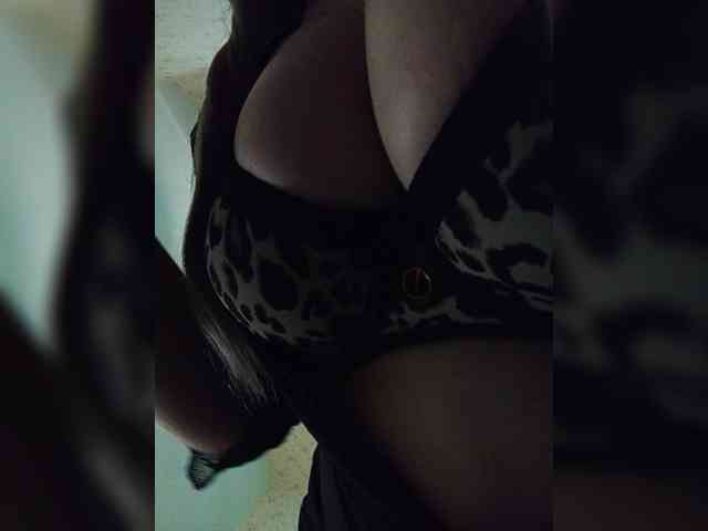 EveHugs webcam
