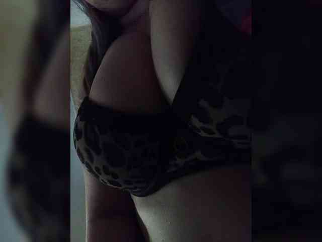 EveHugs webcam