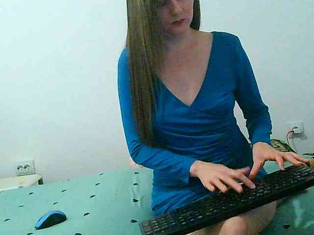 MagalitaAx webcam