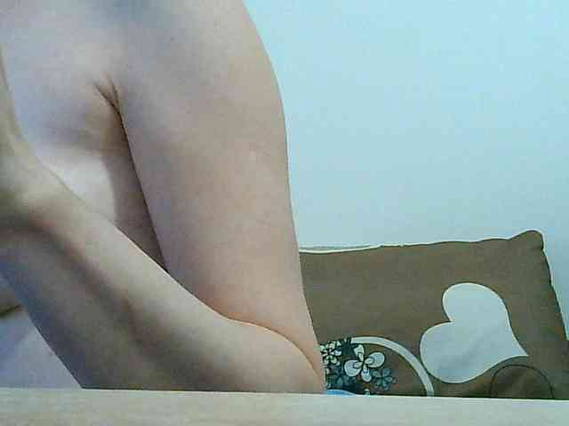 MagalitaAx webcam