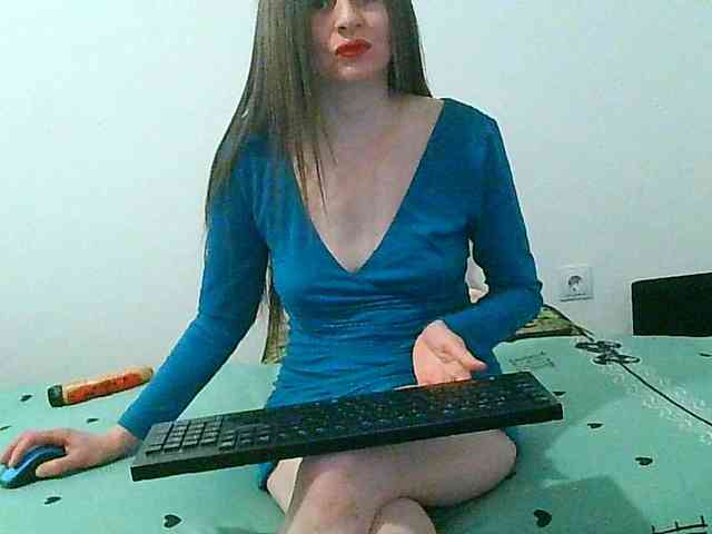 MagalitaAx webcam