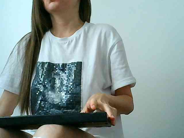 MagalitaAx webcam