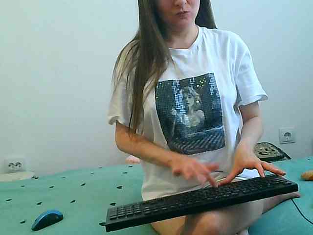 MagalitaAx webcam