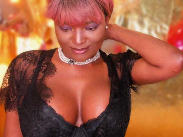 Ebonysavage Live Cam and Statistics on UnifiedCams