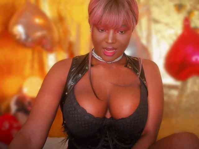 Miss-Kim-Luna webcam