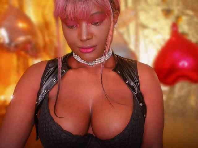 Miss-Kim-Luna webcam