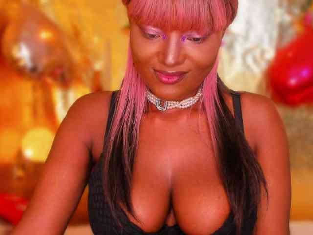 Miss-Kim-Luna webcam