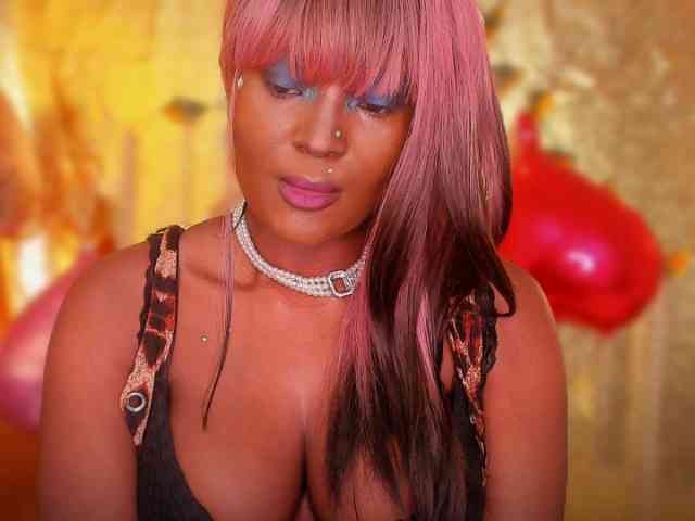 Miss-Kim-Luna webcam