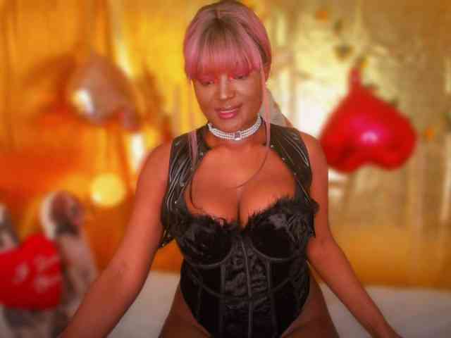 Miss-Kim-Luna webcam