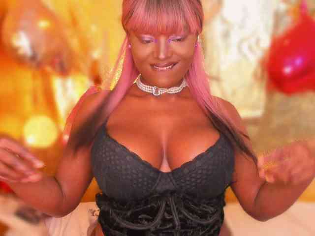 Miss-Kim-Luna webcam
