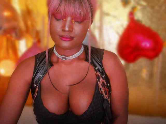 Miss-Kim-Luna webcam