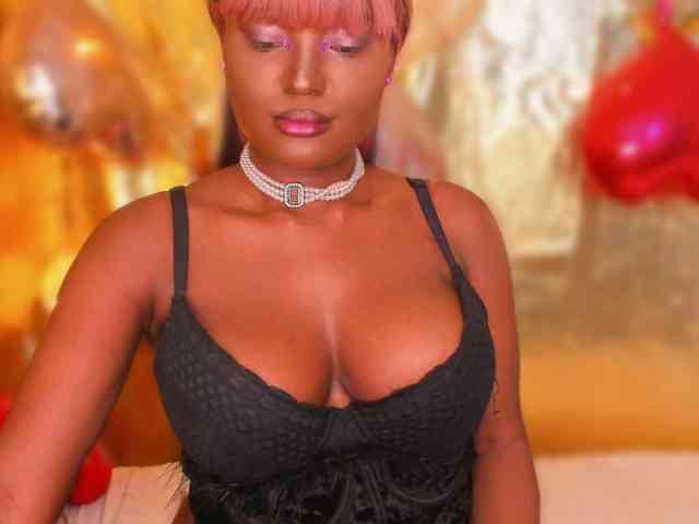 Ebonysavage Live Webcam on BongaCams