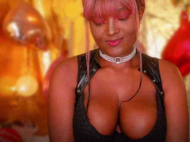 Miss-Kim-Luna webcam