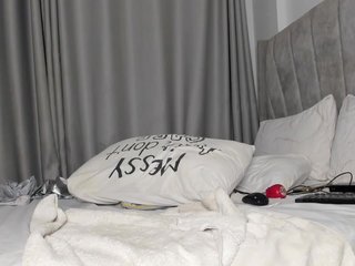 pretty-canella's Live Webcam