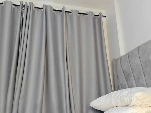 pretty-canella — live female cam