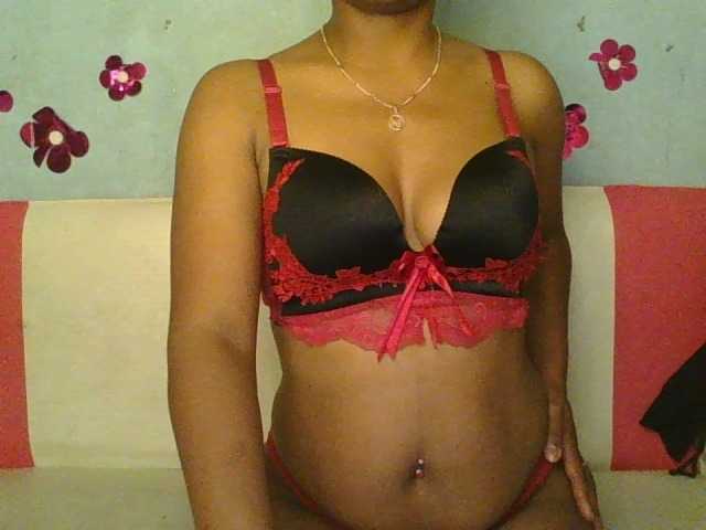 MayaQueen live cam on BongaCams