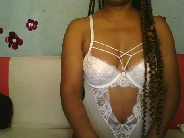 MayaQueen live cam on BongaCams