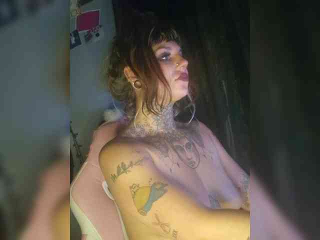 Tattedkyttie94