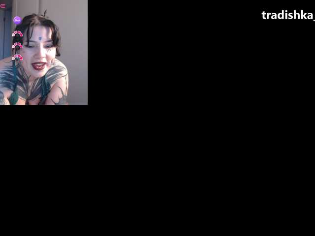 tradishka live cam on BongaCams