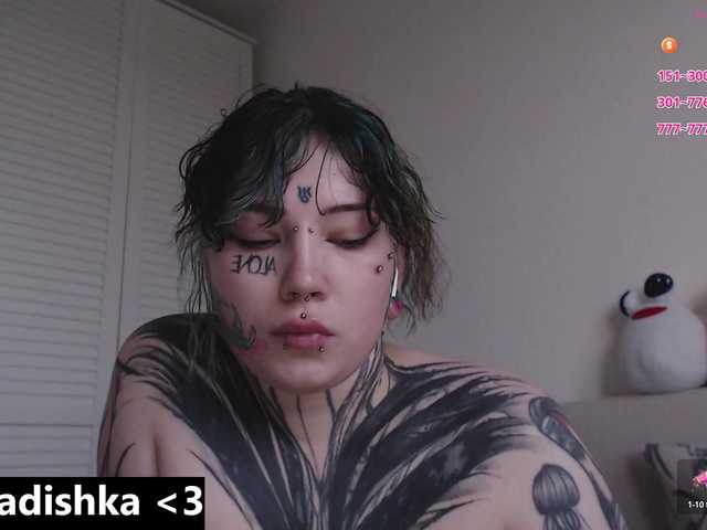 tradishka live cam on BongaCams