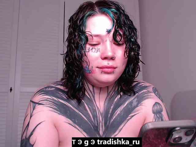 tradishka webcam