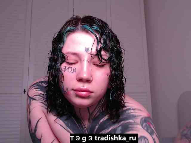 tradishka webcam
