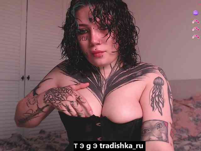 tradishka webcam