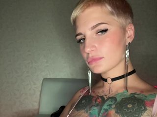 ALIEN_GIRL Porn Show
