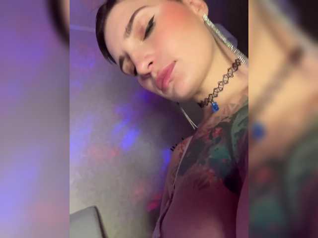 Live трансляция ALIEN_GIRL - slutnetki.online