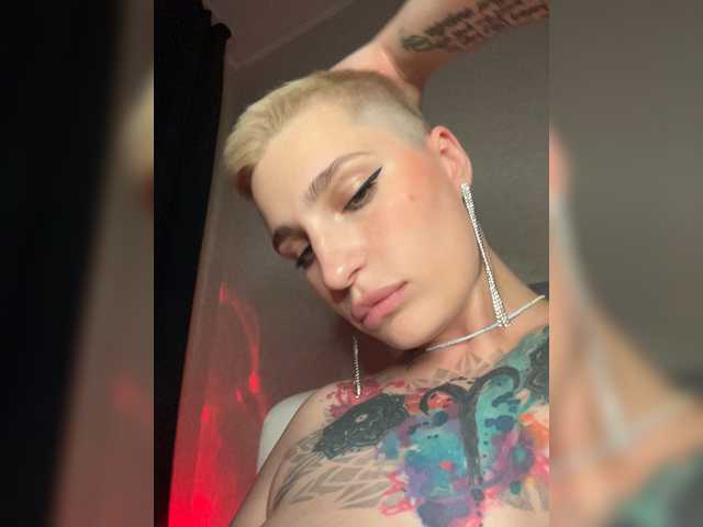 AbsintheGirl