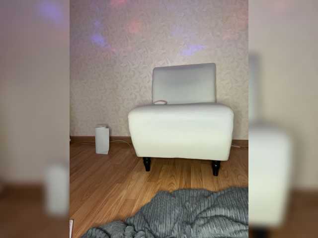 ALIEN_GIRL live cam preview
