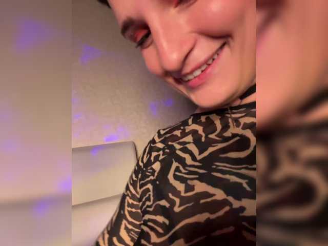 ALIEN_GIRL live cam on BongaCams