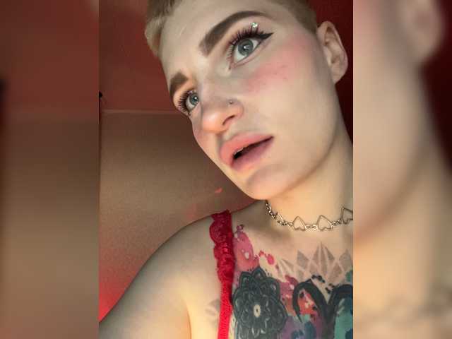 absinthegirl cam belle