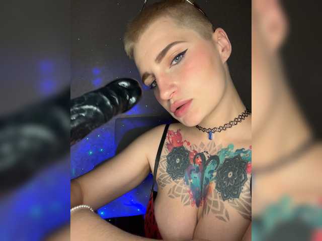 absinthegirl live sex