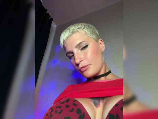 ALIEN_GIRL