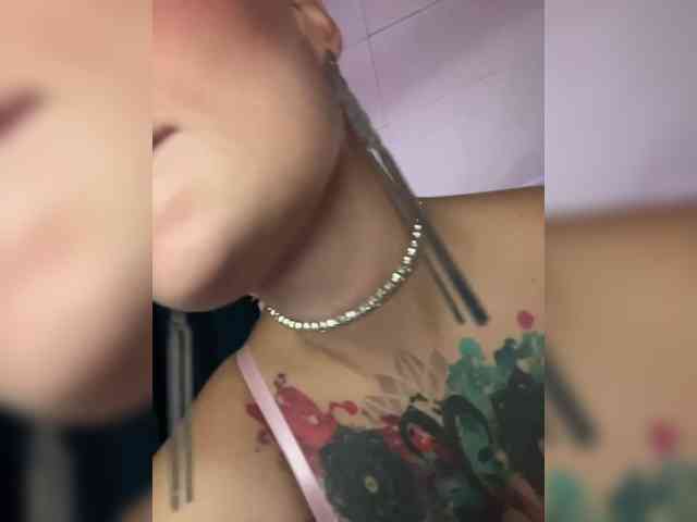 ALIEN_GIRL webcam