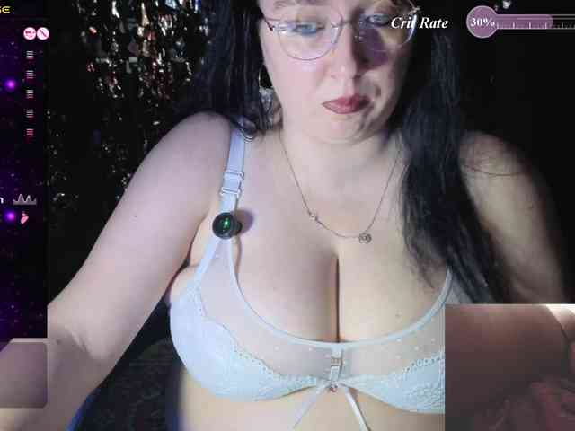 Leona_Sweetnest webcam