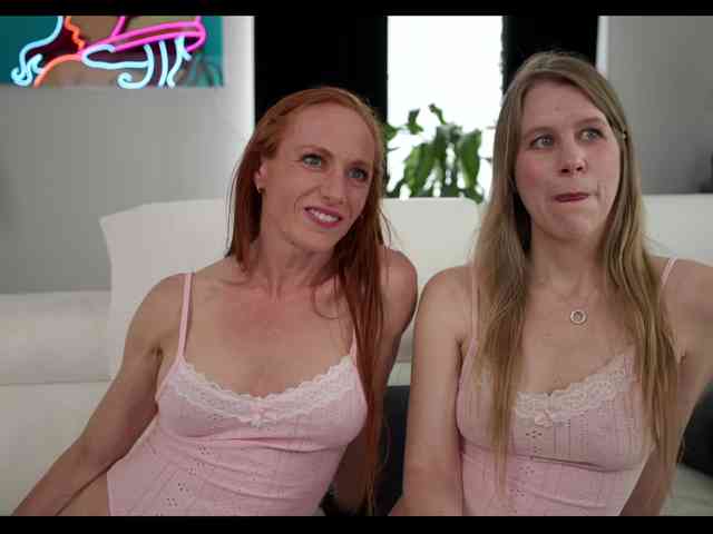 ScarlettXoXoTarzan webcam