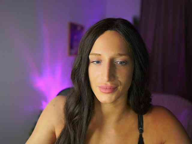 NicoletteShea01 NicoletteShea01