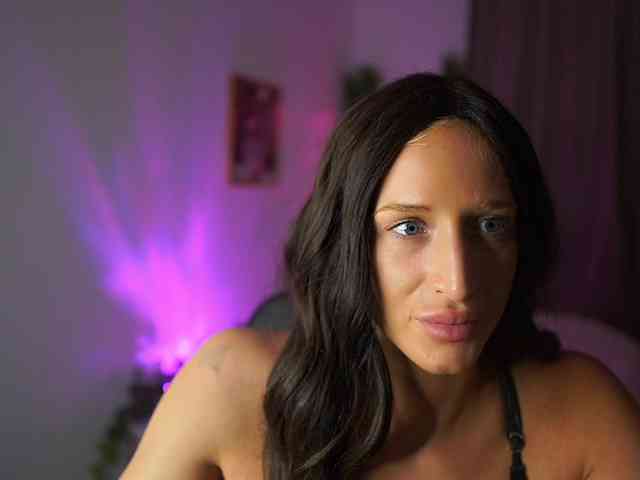 Modèle: NicoletteShea01