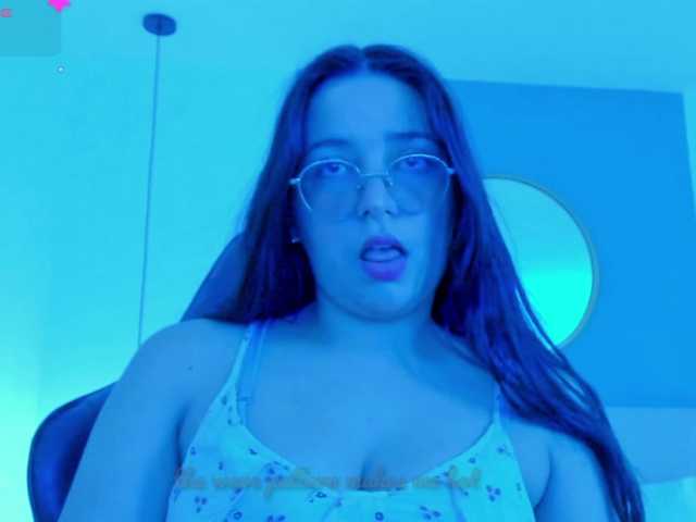 lucy-blue28
