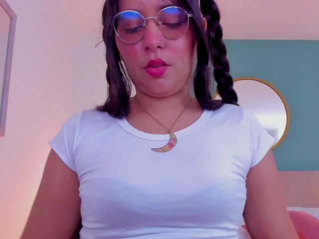 lucy-blue28