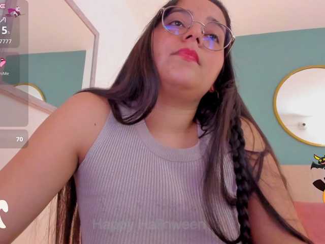 lucy-blue28