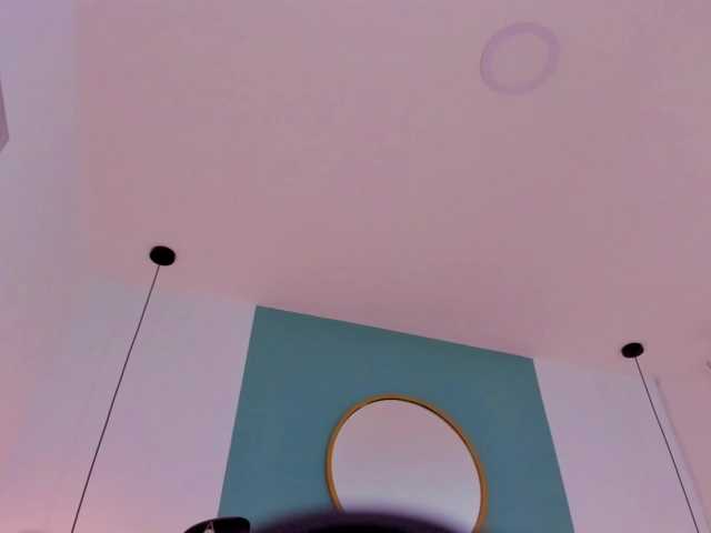 lucy-blue28 live cam preview