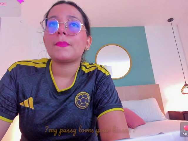 lucy-blue28 live cam on BongaCams