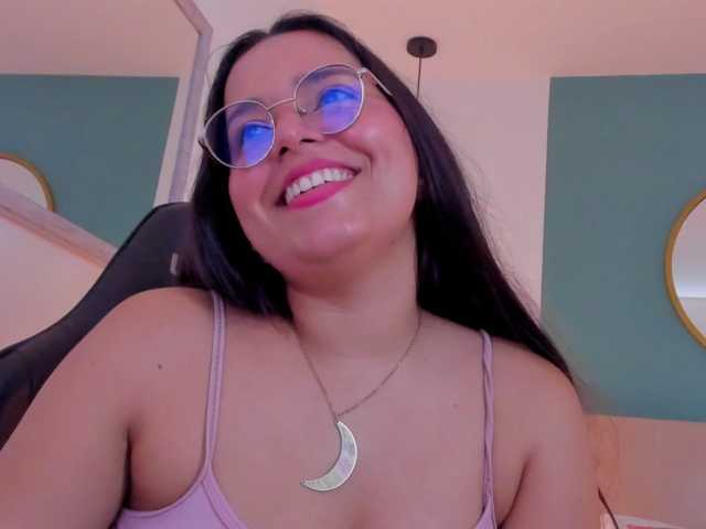 lucy-blue28