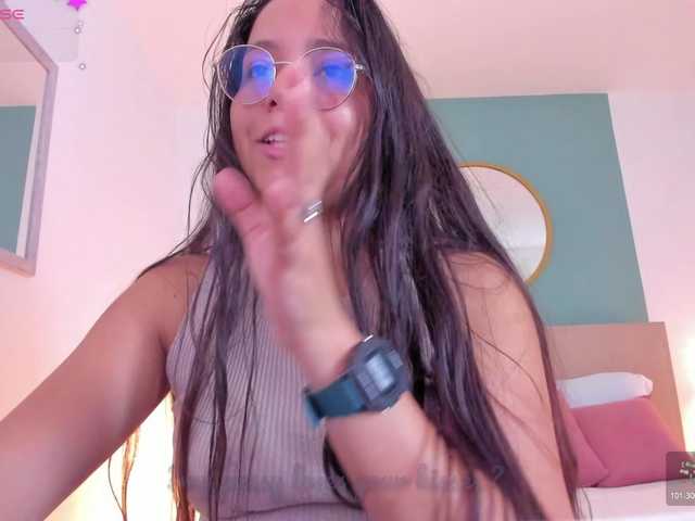 lucy-blue28