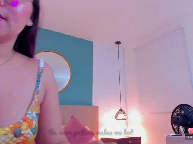 lucy-blue28 live cam on BongaCams